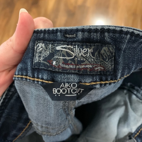 💥SOLD💥Silver Jeans Bootcut - Picture 5 of 5